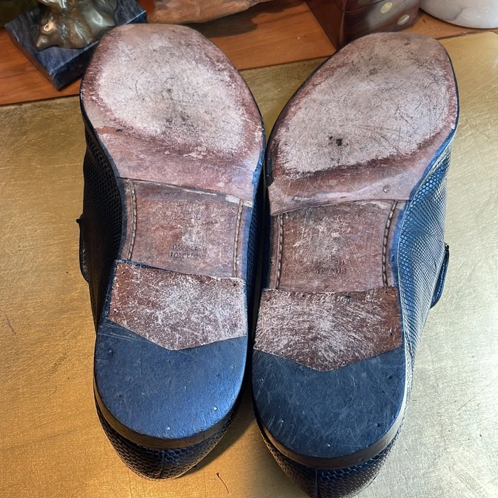 EXOTIC Bally Lizard Loafers in Black Leather